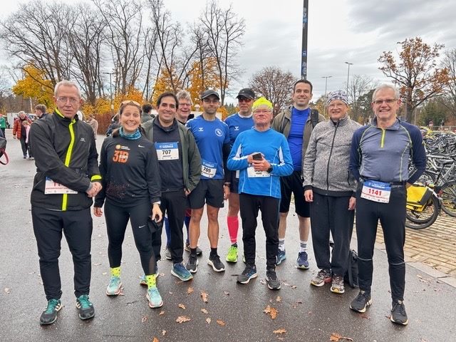 SG Karlsruhe e.V. beim KSC-Schlossparklauf…